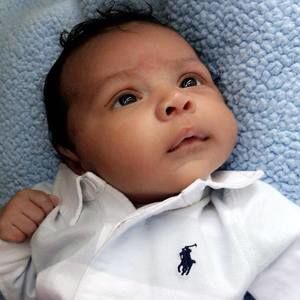 Meet your Posher, Akeem